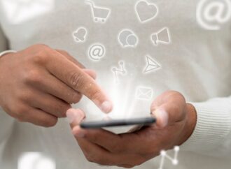 Social Media Pros And Cons | A Beginners Guide From Level Zero