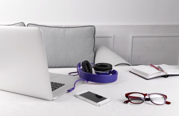 Best Office Tech Gadgets That Will Transform Your Workplace