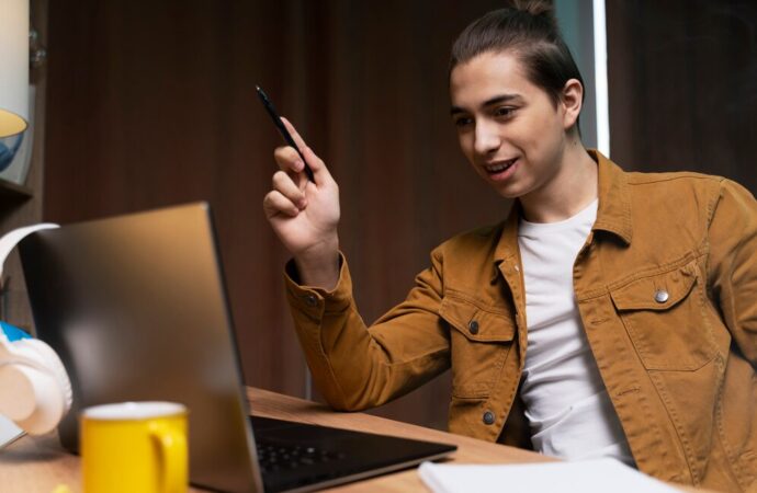How to Become a Freelancer : A Step-by-Step Guide