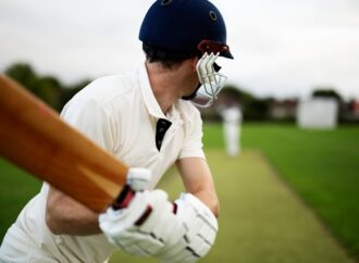 Basic Cricket Rules Explained For Beginners