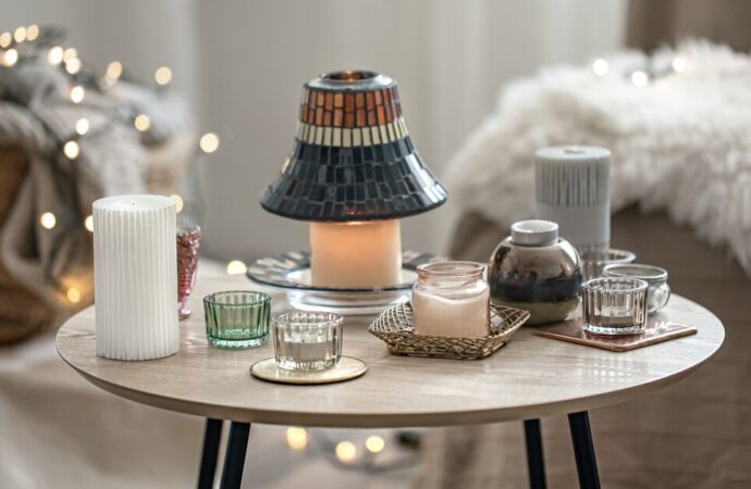 Benefits of Flameless Candles for Home Decor