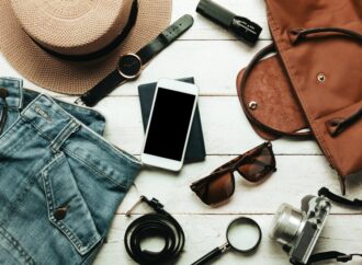 Easy Ways To Look Fashionable On Low Budget
